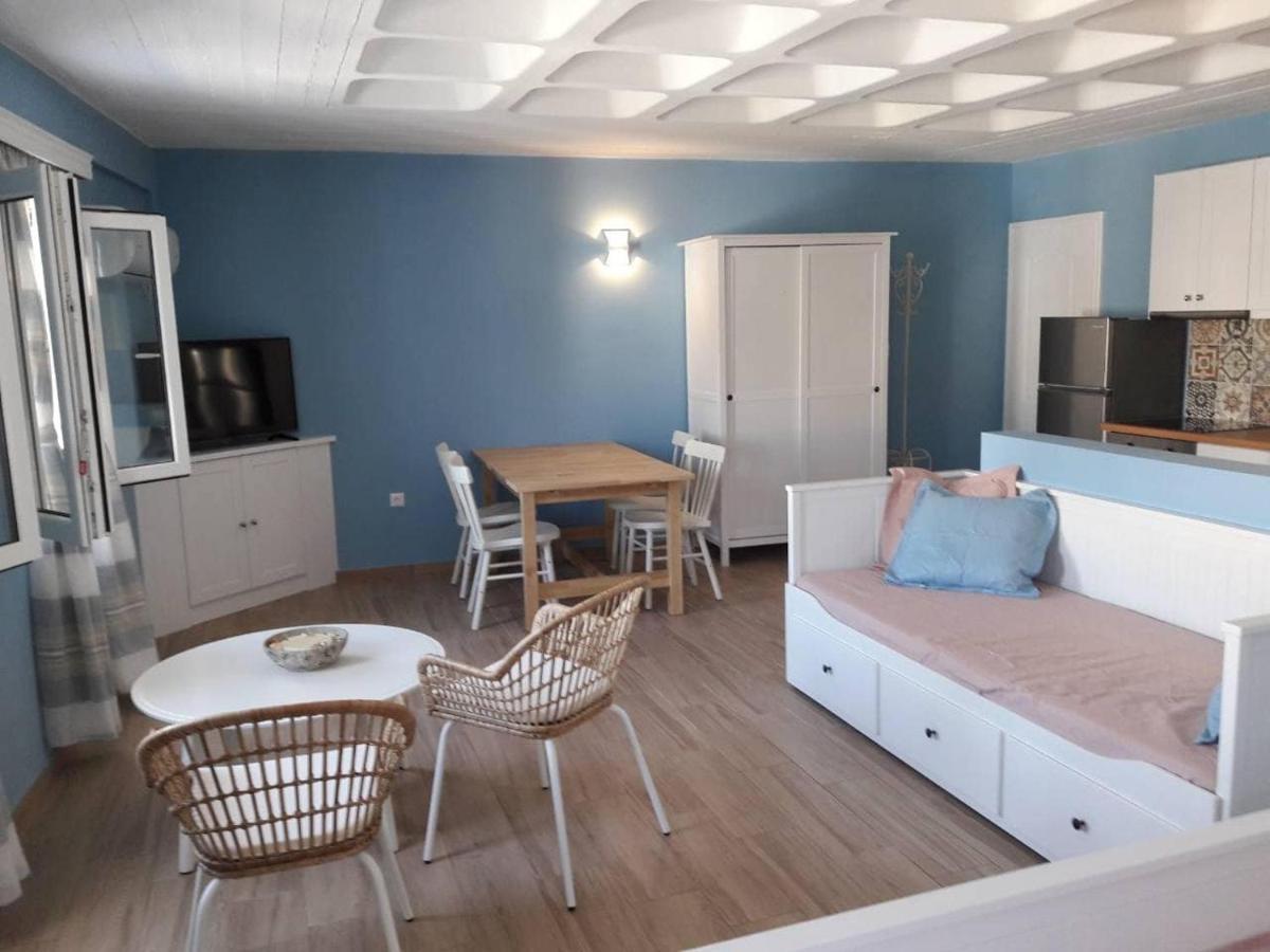 Porto Gavrio Loft Apartment Екстериор снимка